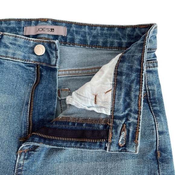 Joe’s Jeans Tomboy Slim Jean in Bibiana High Waisted Distressed Ankle Cropped - Picture 8 of 17